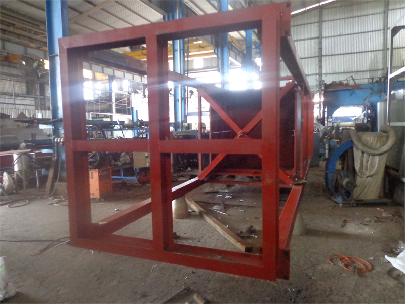 Chế tạo kết cấu thang nâng